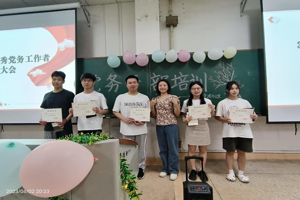 61fde158215f4e40a2667d193162e572.jpeg 8C424817-074D-4AB1-BA56-F79743C51DC0.jpeg